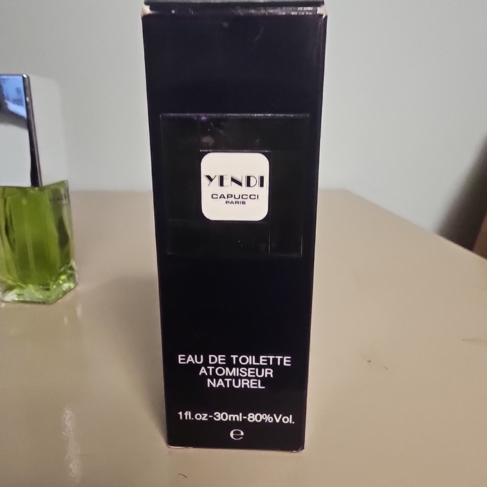 RARE New Yendi by Capucci Paris Eau De Toilette Spray Perfume 1 fl oz - 30ml - Picture 3 of 6